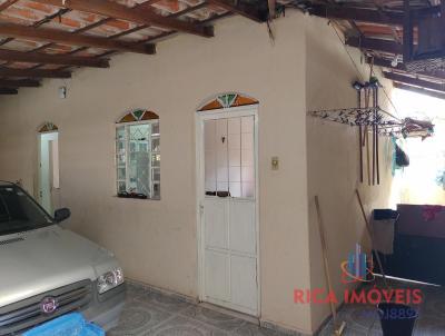 Casa para Venda, em Ibirit, bairro Primeiro de Outubro, 6 dormitrios, 2 banheiros, 3 vagas