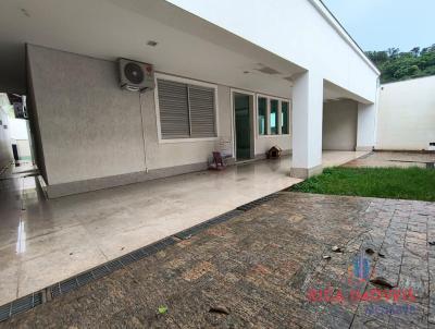 Casa para Venda, em Ibirit, bairro Centro, 3 dormitrios, 2 banheiros, 1 sute, 4 vagas