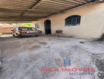 Casa para Venda, em Ibirit�, bairro Jardim das Rosas, 4 dormit�rios, 1 banheiro, 1 su�te, 2 vagas