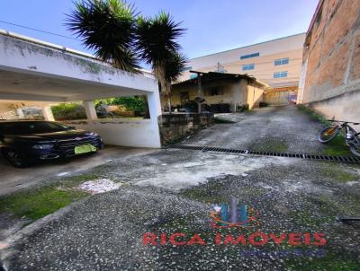 Casa para Venda, em Ibirit�, bairro Centro, 3 dormit�rios, 1 banheiro, 2 vagas